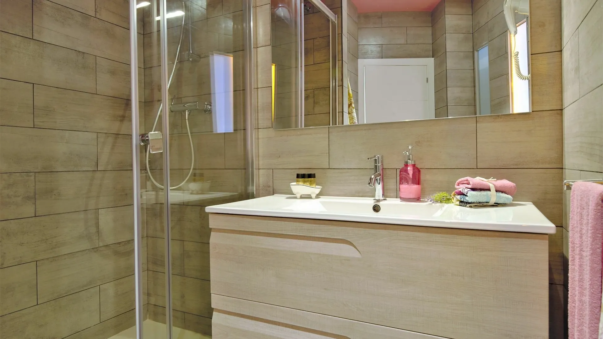 Dreamkeys Apartments & Suites Barcelona